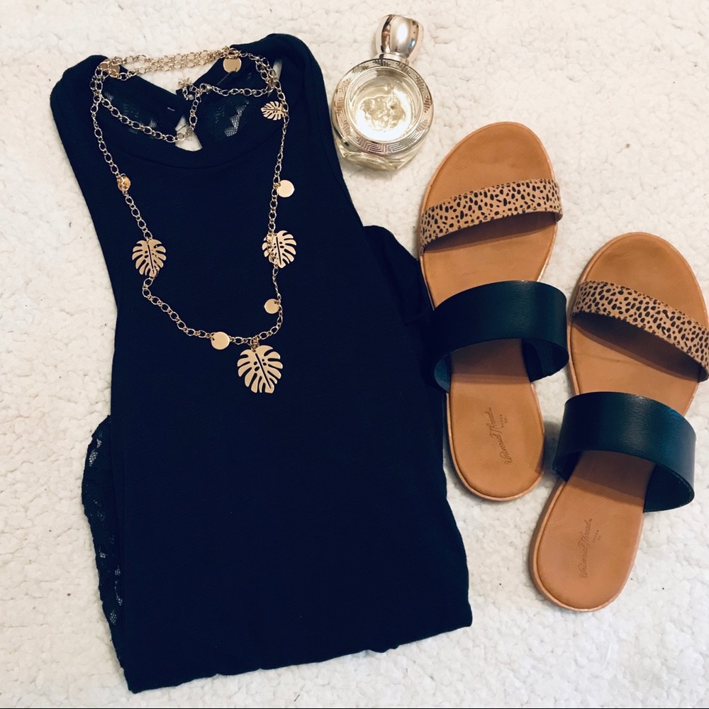 Lace Panel Black Racerback Tank Top - Picture 2 of 8